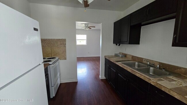 Building Photo - 1026 Bacon Cir NE