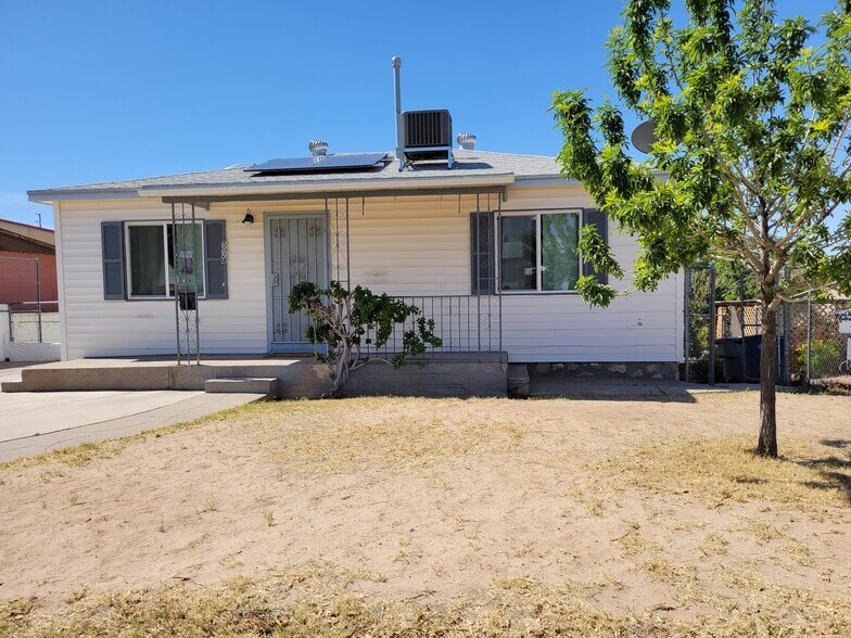 Primary Photo - 5028 Haynesworth Ave