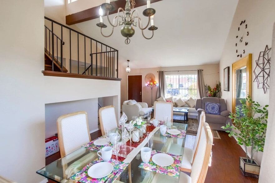 Building Photo - 6434 Bullock Dr