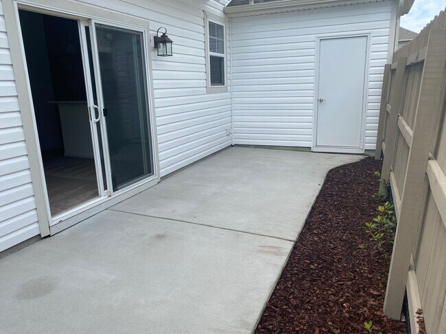 Building Photo - 1628 Brimington Ln