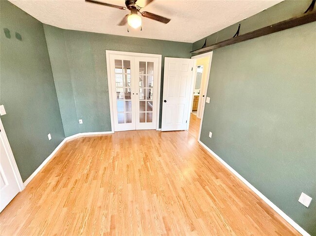 Building Photo - 2800 Gettysburg Dr