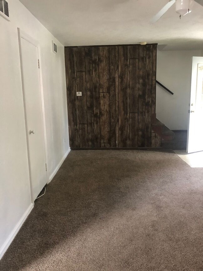 Building Photo - 20170 Priday Ave