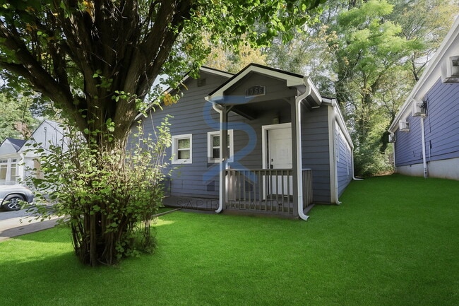 Building Photo - Move in before January 15th and get $100 OFF your rent for the first 3 months — PLUS a $250 Amazo...