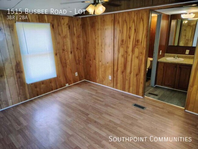 Building Photo - 1515 Busbee Rd