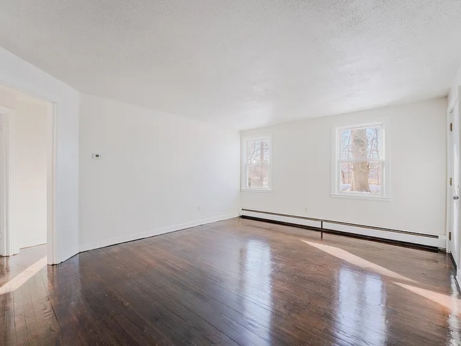 Building Photo - Welcome to Westview Commons, a well-maintained apartment