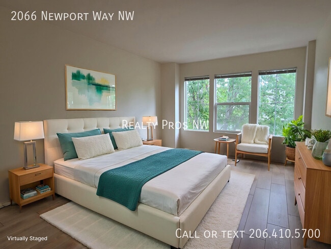 Building Photo - 2066 Newport Way NW
