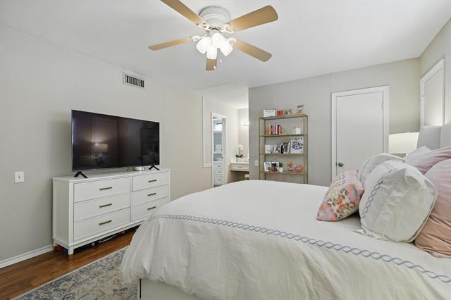 Building Photo - 3212 Daniel Ave