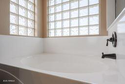 Building Photo - 11394 W Lincoln St