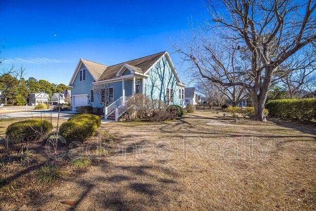 Building Photo - 205 N Sea Lily Ct