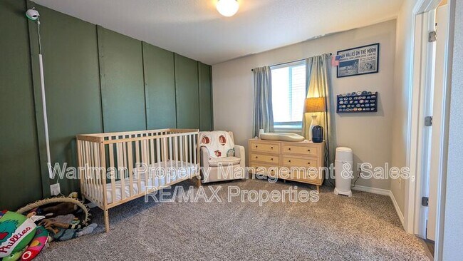 Building Photo - 6452 Vedder Dr