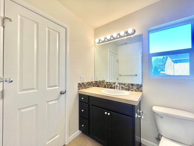 Building Photo - Great Home for rent