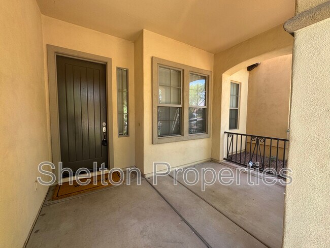 Building Photo - 21163 W Sunrise Ln