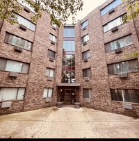 Building Photo - 5306 N Cumberland Ave