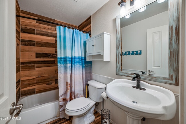 Building Photo - 2992 E Blue Ridge Way