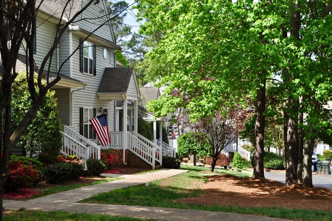 Building Photo - 2 Bed | 2.5 Bath Raleigh Townhome near NCSU