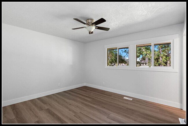 Building Photo - 3 Acre Horse Ranch & Home Rental SE Boise ...