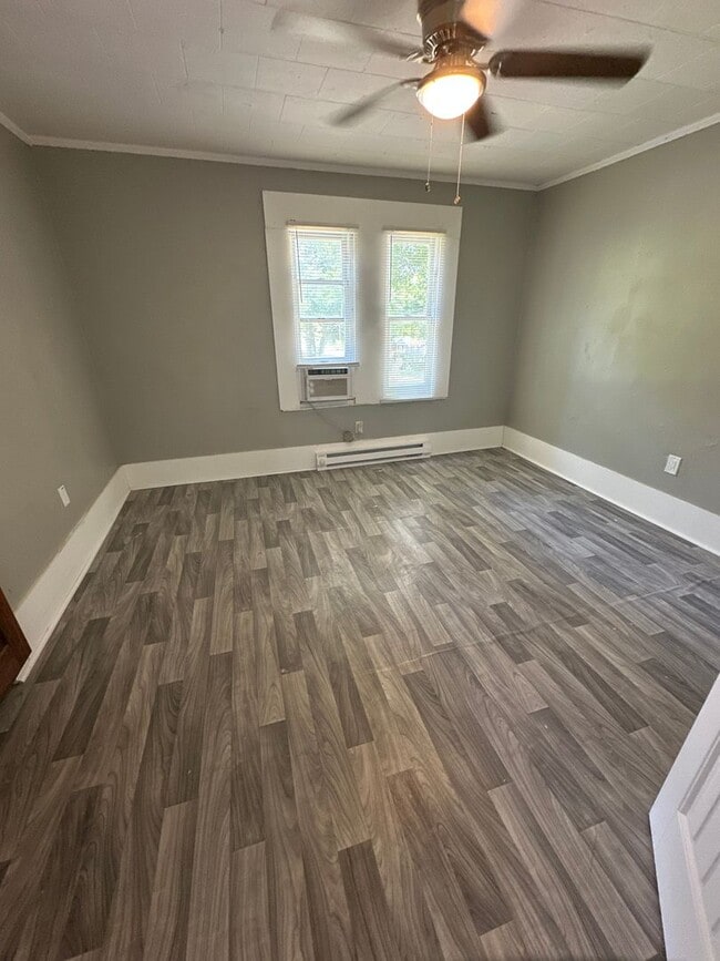 Building Photo - COMING SOON! 3 Bedroom House and 2 bath in Gastonia