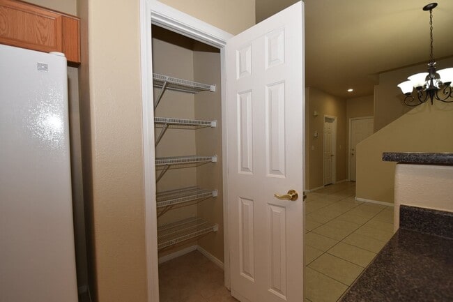 Building Photo - Beautiful Southwest 2-Story Home with Spacious Layout & Covered Patio