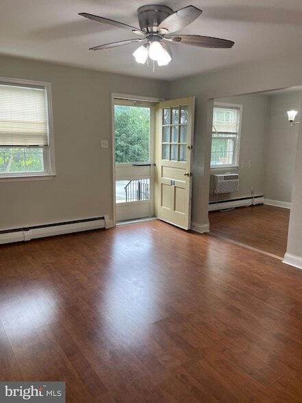 Building Photo - 207 Walnut Hill Rd