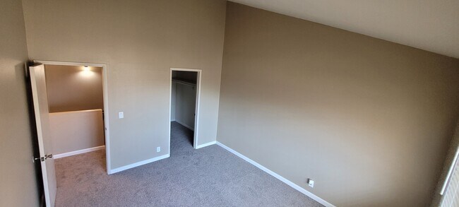 Building Photo - 5313 Barranca Ave
