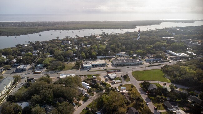 Building Photo - 228 Herada St