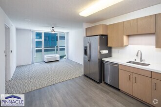 Building Photo - 7000 Hawaii Kai Dr
