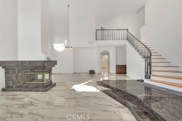 Building Photo - 3571 Rio Ranch Rd