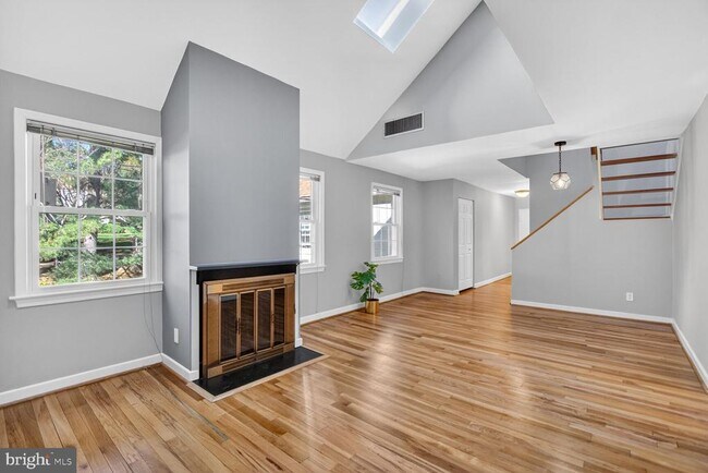 Building Photo - 8205 Grubb Rd