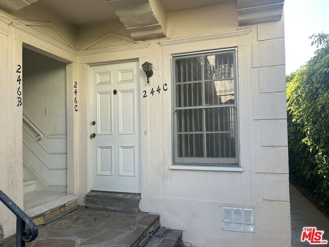 Building Photo - 244 S Lasky Dr