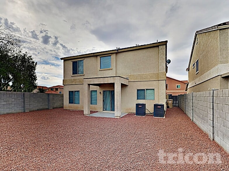 Building Photo - 25768 W Victory St