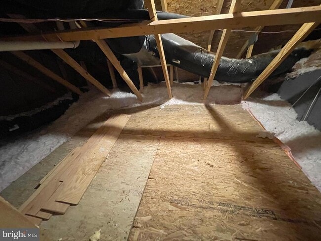 Building Photo - 33789 Freeport Dr