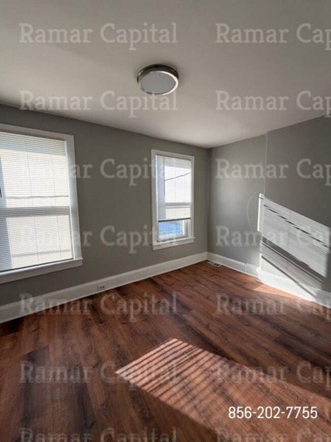 Building Photo - Bright, Comfortable & Easy-Care 3-Bedroom Living