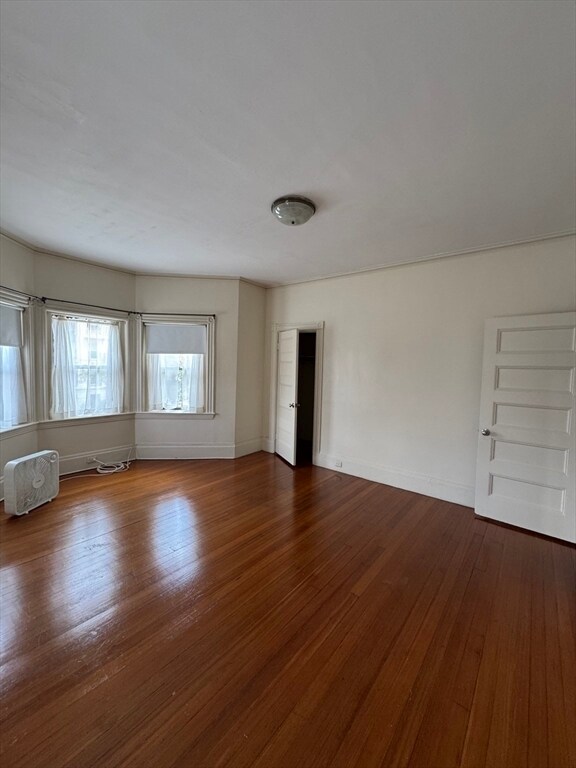 Building Photo - 899 Beacon St