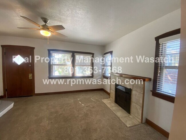 Building Photo - 1103 E Sherman Ave