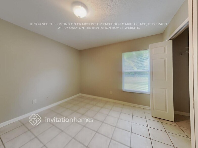 Building Photo - 523 Charles Pinckney St