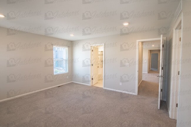 Building Photo - 10294 E 59th Ave