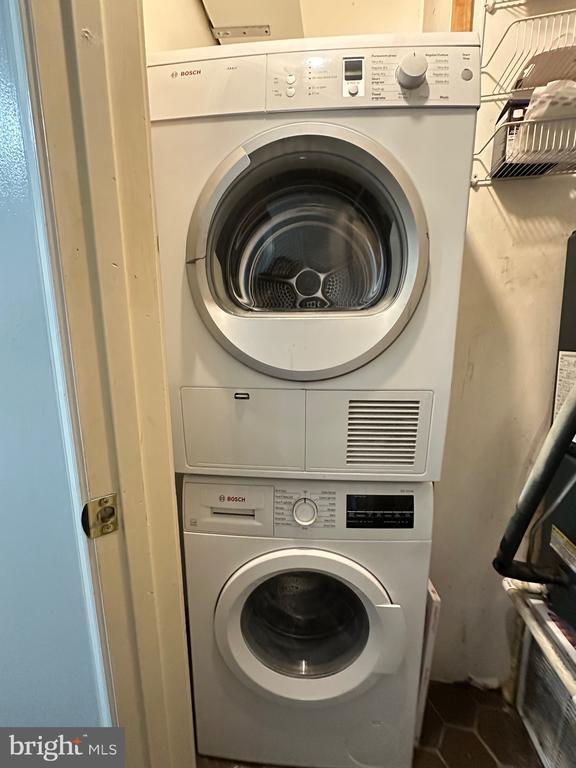 Building Photo - 1830 California St NW