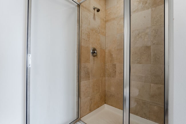 Building Photo - 4217 W Irving Park Rd