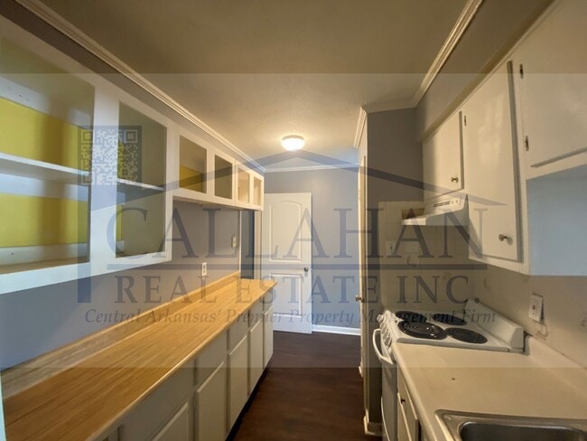 Building Photo - Midtown 1 Bedroom Condo