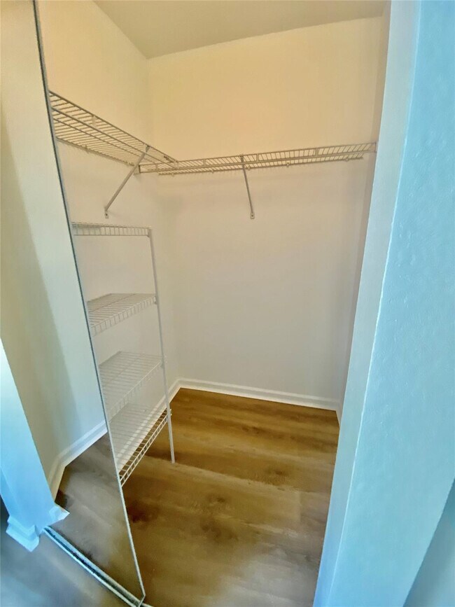 Building Photo - 8720 Cypress Walk Ct