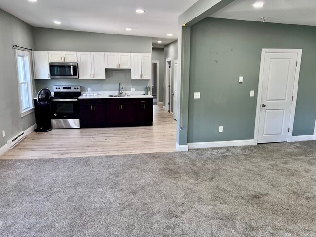 Building Photo - 5 Providence St