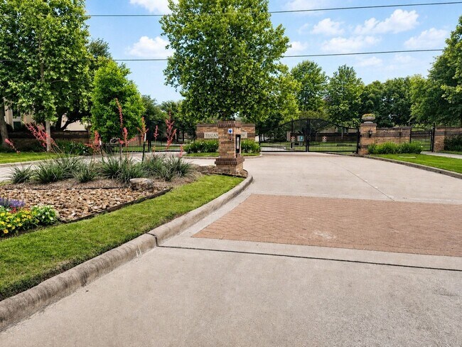 Building Photo - 24914 Bay Mist Ridge Ln