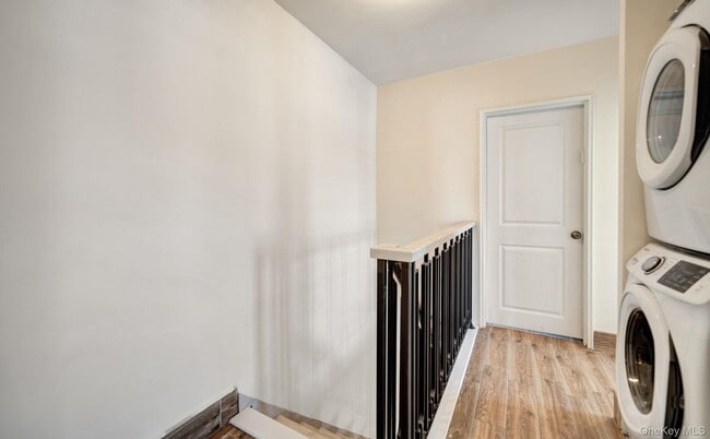 Building Photo - 1701 Burnett St