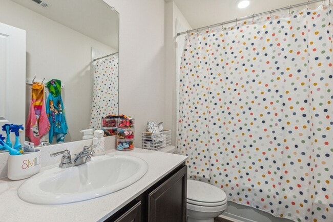 Building Photo - 3012 Glazner Dr