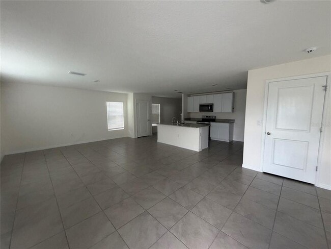 Building Photo - 12153 White Cypress Pl