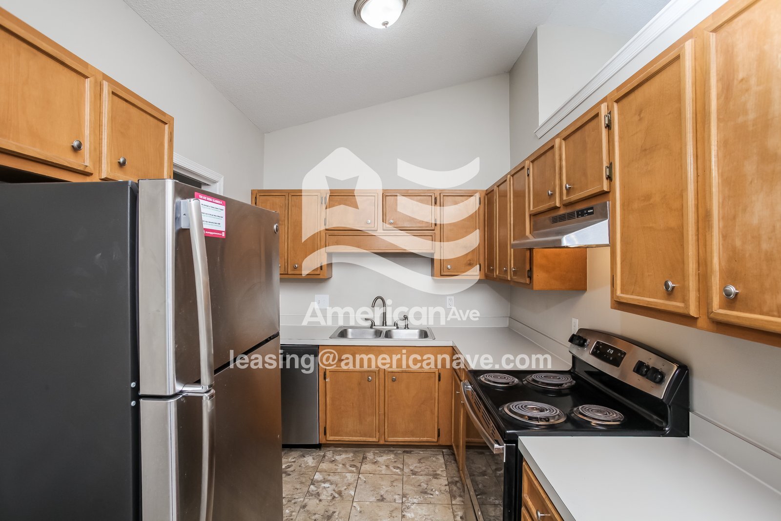 Building Photo - 2912 S Partridge Cir