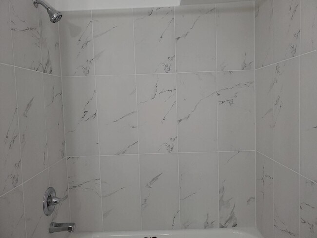 Building Photo - $500 off one month.  Call for details. "Ch...