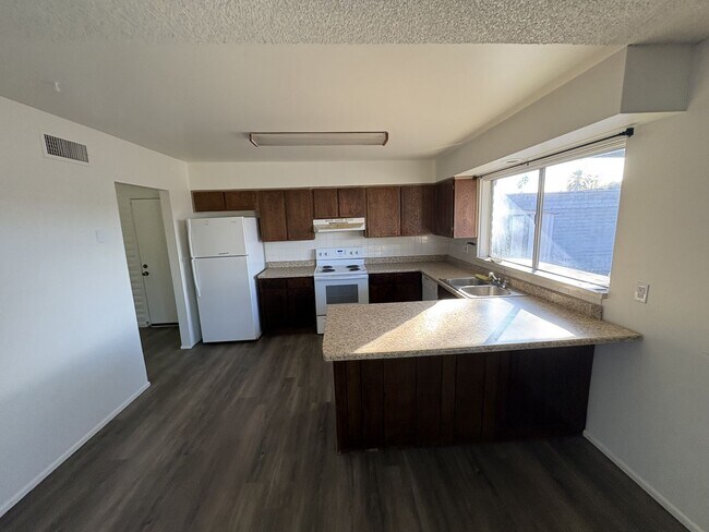 Building Photo - East Side Home for Rent