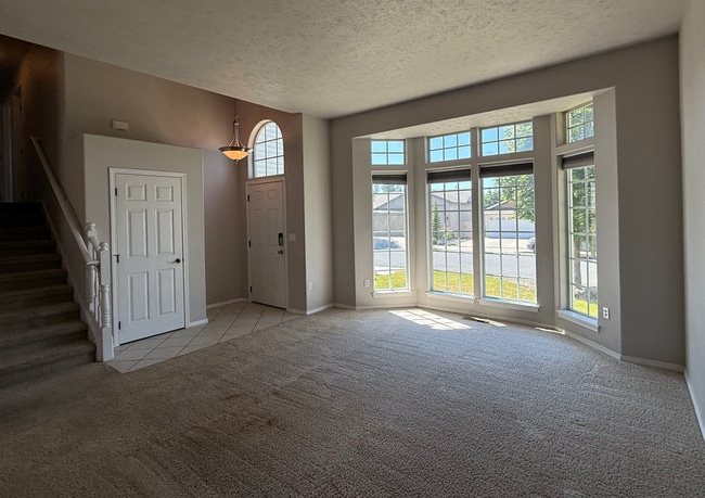 Primary Photo - Beautiful 4 Bed, 3.5 Bath Home in Eagle Ridge