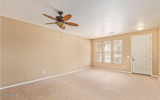 Building Photo - 45954 W Kristina Way